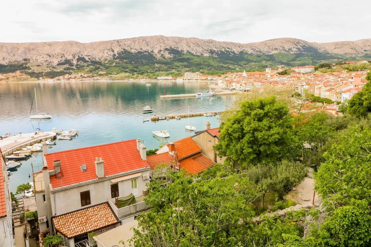 Apartments Nasic With Beautiful Sea View Baska