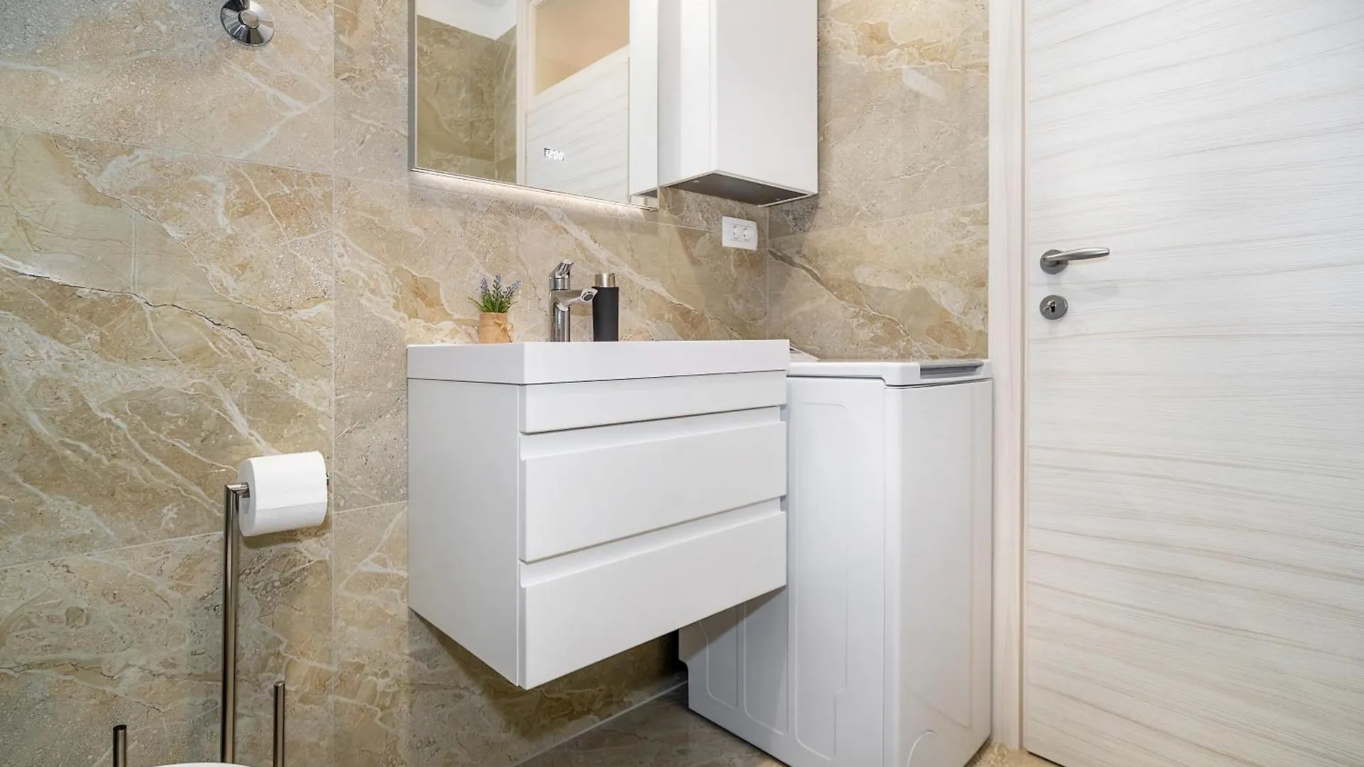 Apartments Nasic With Beautiful Sea View Baska