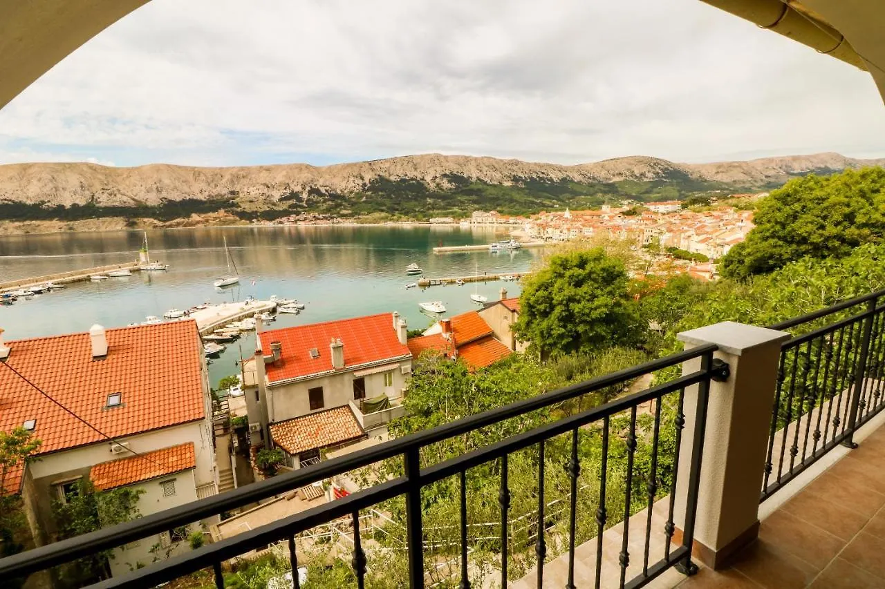 Apartments Nasic With Beautiful Sea View Baška